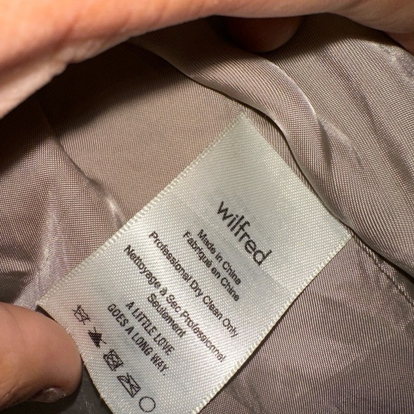 Aritzia Wilfred Poussin bomber jacket XS - great condition! - Picture 9 of 11